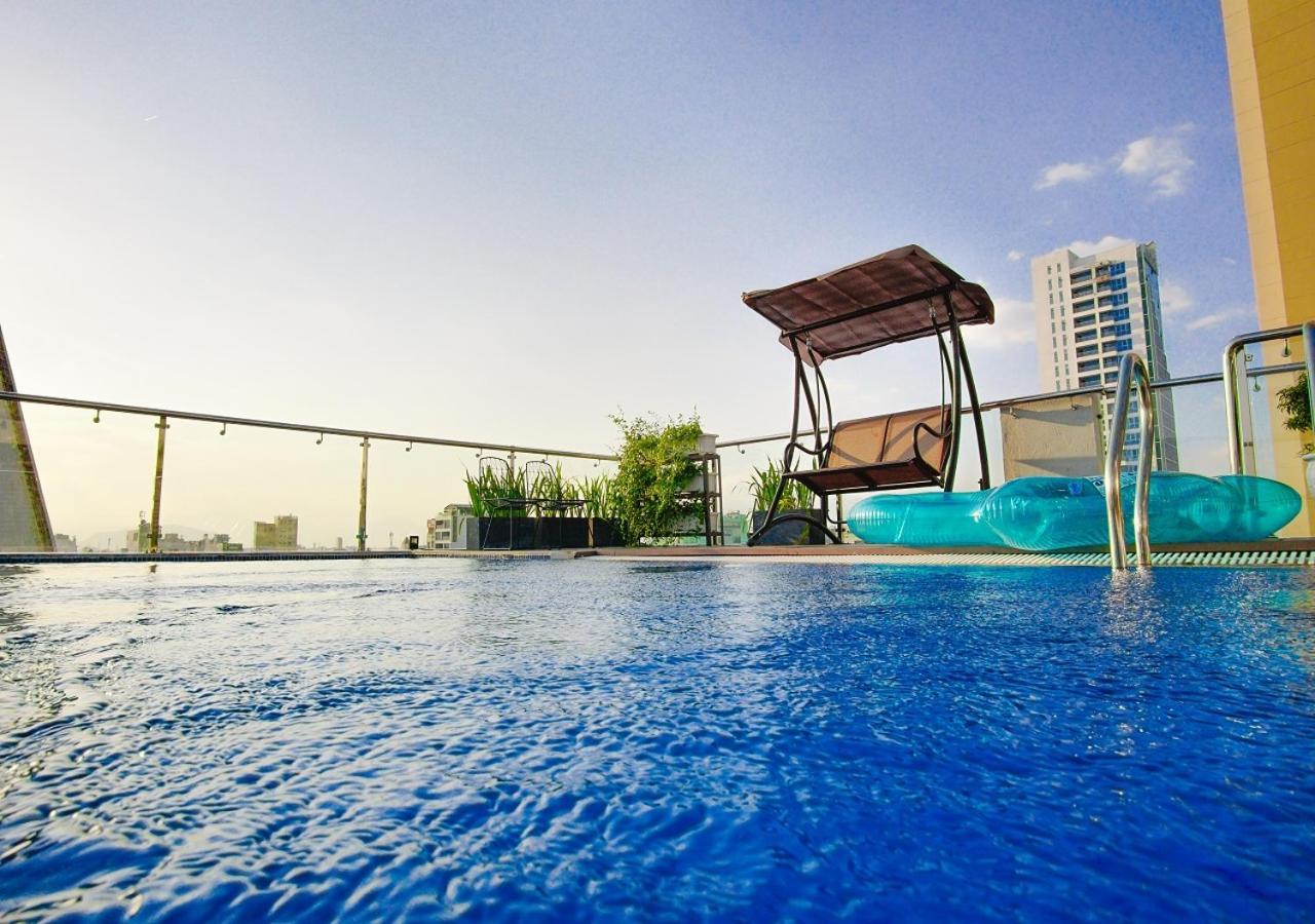 Phuong Tran Apartment And Hotel Da Nang Exterior foto