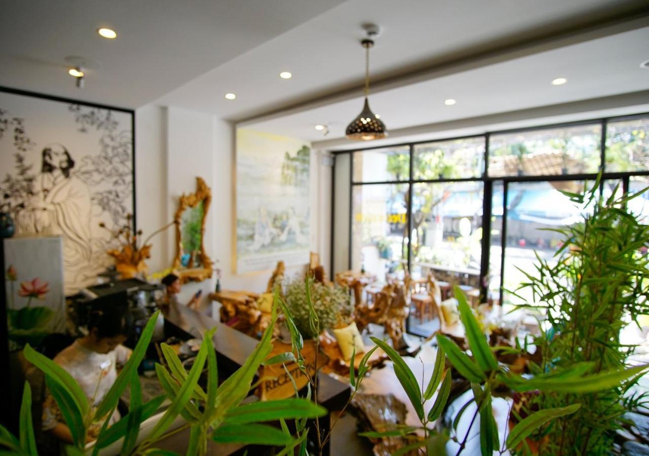 Phuong Tran Apartment And Hotel Da Nang Exterior foto